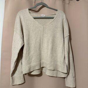Auden Cream V-Neck Sweater